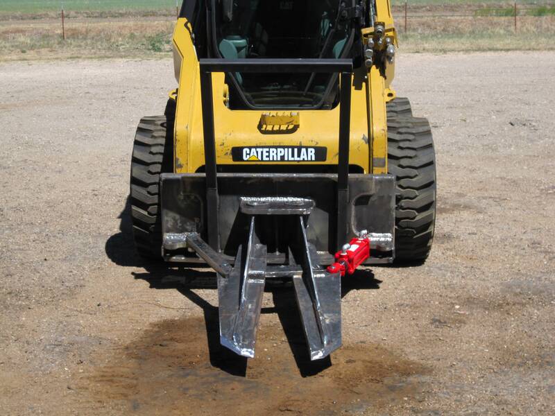 Hydraulic cholla puller on a skid loader